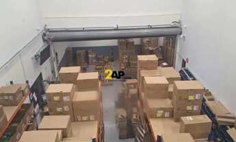 Imagem 2: Ponto Comercial para locação na Vila Andrade, São Paulo-SP: 2 Banheiros, 4 Vagas de Garage