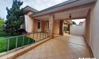 Imagem 3: CASA PARA LOCAÇÃO 03 QUARTOS, 03 SUÍTES, 02 VAGAS, SÃO BENEDITO - UBERABA/MG