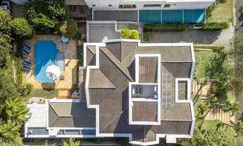 Imagem 3: Casa em condomínio para venda e locação com 4 quartos, sendo 4 suítes , 735m²