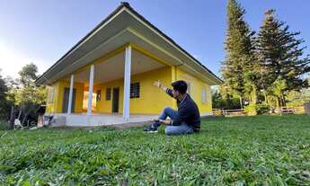 Imagem 3: Sítio com casa em Taquara - lareira e galpão de pedra com escritura