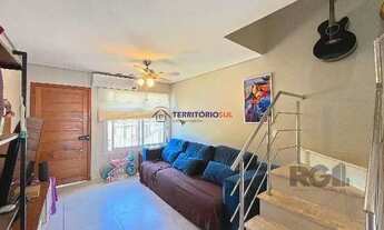 Imagem 5: Casa em Porto Alegre, no bairro Guarujá, com 3 dormitório(s), e 3 banheiros, à venda