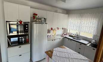 Imagem: Alugo quartos por diária no Campeche