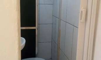 Imagem 2: Casa de fundos para casal ou pessoas só sem animais passagem compartilhada valor