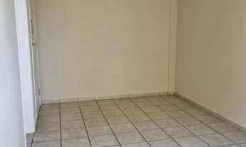 Imagem 2: Imóvel para aluguel tem 47 m2 com 1 dormitório próximo ao Hospital de Base