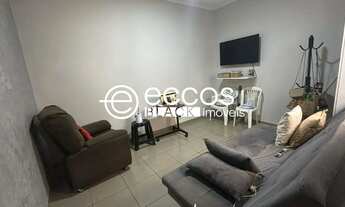 Imagem 2: Casa para aluguel, 4 quartos, 1 suíte, 2 vagas, CENTRO - ARAGUARI/MG