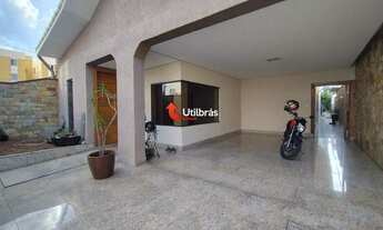 Imagem 5: Casa à venda, 4 quartos, 4 suítes, 3 vagas, Sagrada Família - Belo Horizonte/MG