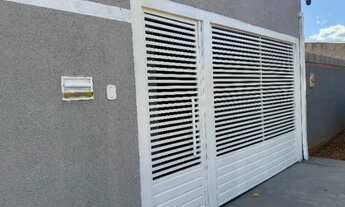 Imagem 2: Linda casa com 03 quartos - Oliveira III