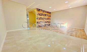 Imagem 3: Sobrado com 3 quartos a venda em Santo Inacio, Curitiba - PR