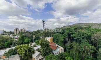 Imagem 6: Ótimo apartamento com 2 quartos, sendo 1 suíte, 1 vaga de estacionamento, no bairro Glória