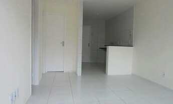 Imagem 4: Apartamento com 2 quartos no bairro Serrinha em Fortaleza, CE