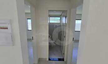 Imagem 2: Casa de 130m² no Condomínio Villaredo com 3 Quartos, 3 Banheiros e 2 Garagens