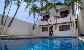 Imagem 2: Lindo sobrado no Estoril IV