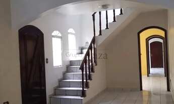 Imagem 2: Oportunidade - Casa Sobrado - Jacareí - Jardim Emília - 3 Dormitórios - 154m²