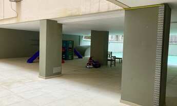 Imagem 2: Apartamento para venda tem 75 metros quadrados com 3 quartos em Copacabana - Rio de Janeir