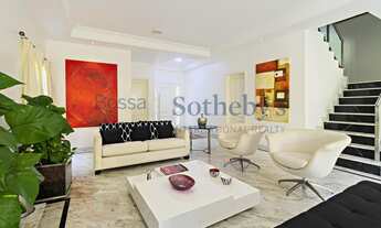 Imagem 6: Casa reformada e moderna em condomínio fechado