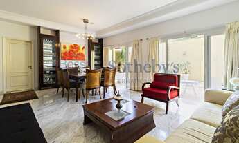 Imagem 4: Casa reformada e moderna em condomínio fechado