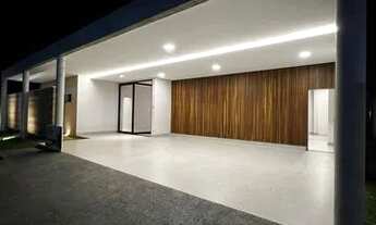 Imagem 3: Casa de condomínio térrea para venda tem 310 metros quadrados com 4 quartos