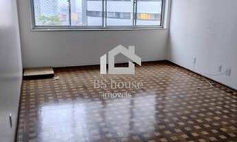 Imagem 2: Apartamento 2 dormitórios com armários, próximo ao shopping ABC