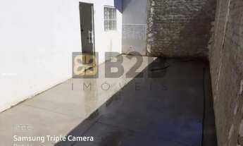 Imagem 2: Casa para Venda em Bauru, Jardim Helena, 1 dormitório, 1 banheiro, 1 vaga