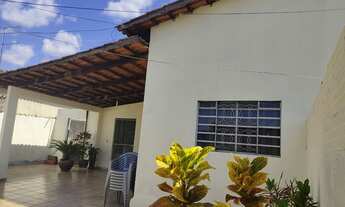 Imagem 4: Casa em Avenida de duas pistas região do Buriti Shopping