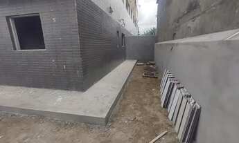 Imagem: Térreo com quintal em L de 50m com 2 quartos