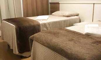 Imagem 3: Apartamento de dois quartos Mobiliado no Bigorrilho