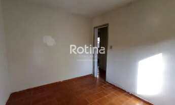 Imagem 7: Casa para alugar, 3 quartos, 1 vaga, Luizote de Freitas - Uberlândia/MG - R$ 1.000,00