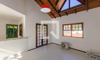 Imagem 2: Casa para Aluguel - Rio Tavares, 3 Quartos, 110 m2