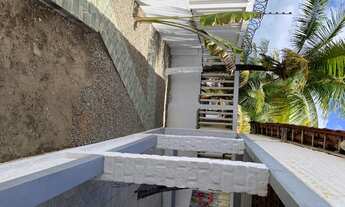 Imagem 4: Oportunidade com 200 m2 com 3 quartos sendo 1 suíte + lavado na Praia de Buzios - PISCINA