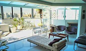 Imagem 2: CHARMOSA COBERTURA TOTALMEMTE REFORMADA - 4 SUÍTES