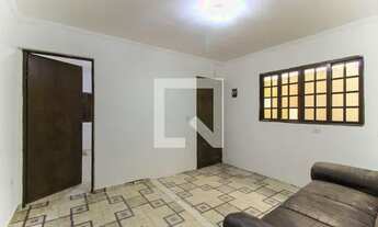 Imagem 2: Casa para Aluguel - Vila Santa Margarida, 3 Quartos, 200 m2