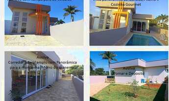 Imagem 2: Casa de esquina em condomínio, térrea para venda com 200m² quadrados com 4 Suítes. Estuda