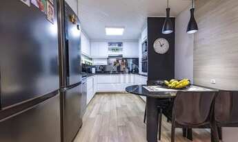 Imagem 2: Casa com 3 dormitórios à venda, 250 m² por R$ 1.800.000,00 - Agronômica - Florianópolis/SC