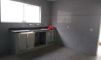Imagem 6: Sobrado Frontal de 3 Dormitórios, Sendo uma suíte, Sala dois ambientes, Cozinha, 2 Vagas n
