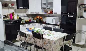 Imagem 3: Casa com 105m², 2 quartos (1suíte) no Residencial Batel