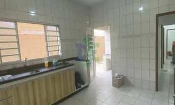 Imagem 3: Casa para aluguel com 108 metros quadrados com 3 quartos em Cidade Jardim - Jacareí - SP