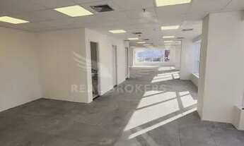 Imagem 5: Sala comercial p/ locação em Alphaville com infraestrutura pronta para ocupação imediata