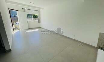 Imagem: FLORIANóPOLIS - Casa Padrão - Santa Mônica