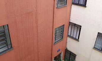 Imagem 2: Apartamento com 2 dormitórios para alugar, 46 m² por R$ 700,00/mês - Guaianazes - São Paul