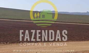 Imagem 6: Fazenda para lavoura na região do triângulo Mineiro MG