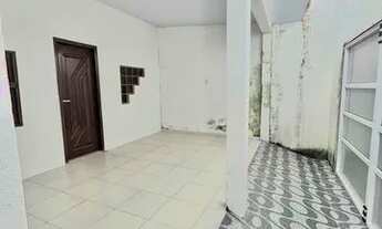 Imagem 3: Casa em vigia no centro 2 quartos 2 banheiros garagem quintal