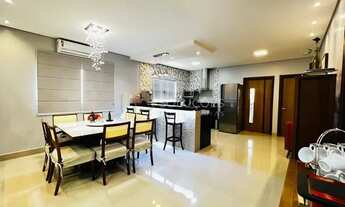 Imagem 7: Casa 4 Quartos (3 Suítes) + Área Gourmet + Jardim de Inverno