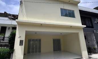 Imagem: Casa Alameda 4 Suites - Nazaré