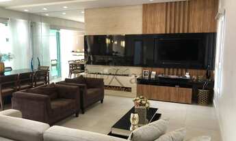 Imagem 6: Exclusivo Sobrado - Condomínio Residencial Villas de Sant´Anna - Jacareí - 342m² - 4 Suíte