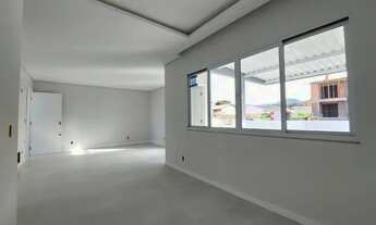 Imagem 6: MP - Linda casa com 3 dormitórios,uma suíte, garagem coberta para 2 carros, quintal