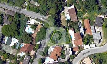 Imagem: Terreno Exclusivo na Estrada do Joá com