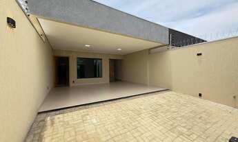 Imagem 3: Casa com 3 Suítes sendo 1 plena para venda na quadra 305 Sul