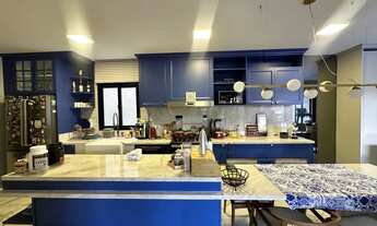 Imagem 2: Residência com 4 quartos para alugar por R$ 18000.00, 410.00 m2 - SEMINARIO - CURITIBA/PR