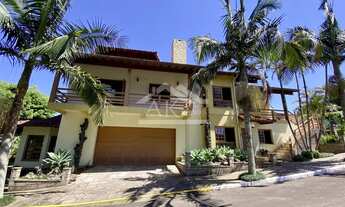 Imagem: Casa de esquina a venda no Bairro Bela Vista