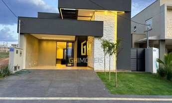 Imagem: Casa com 3 suítes plenas no Jardins Capri